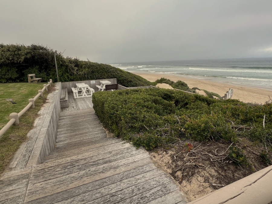 3 Bedroom Property for Sale in Keurboomstrand Western Cape